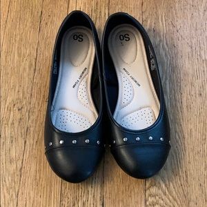 SO black memory foam flats